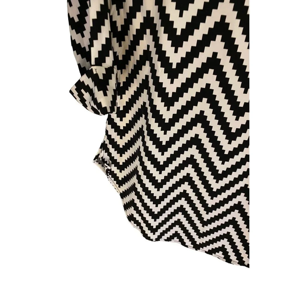 Liberty Love Black White Chevron Blouse Women's XS - Picture 4 of 7
